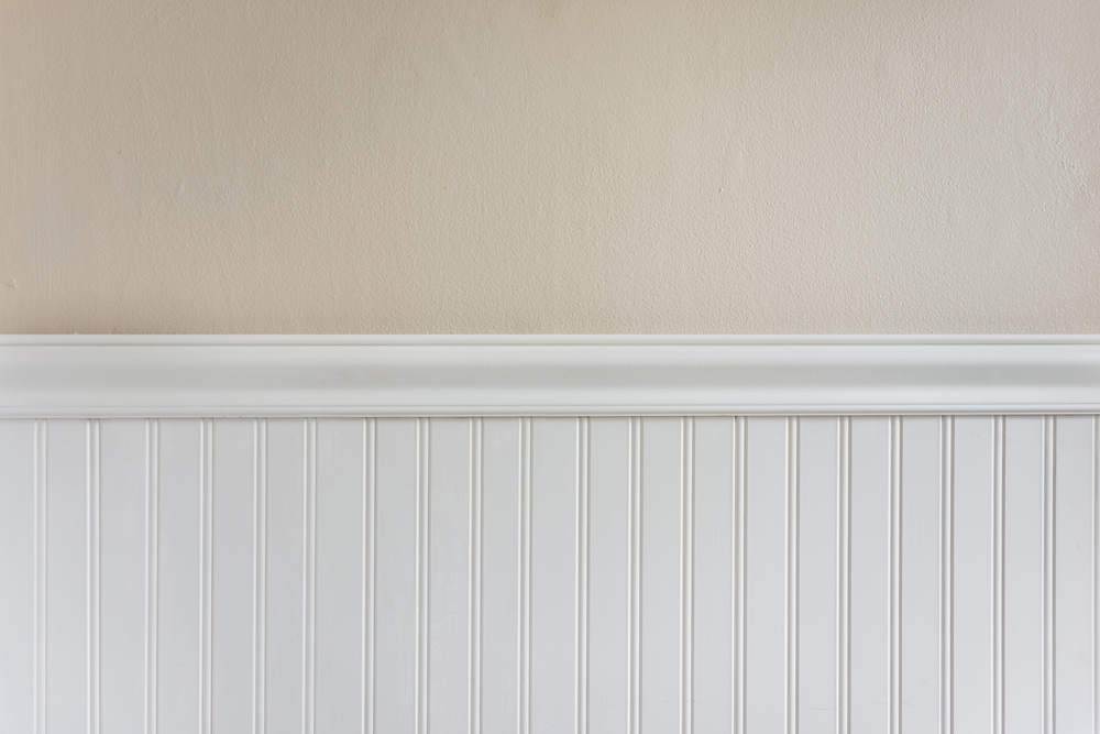 wainscoting-leftover-flooring