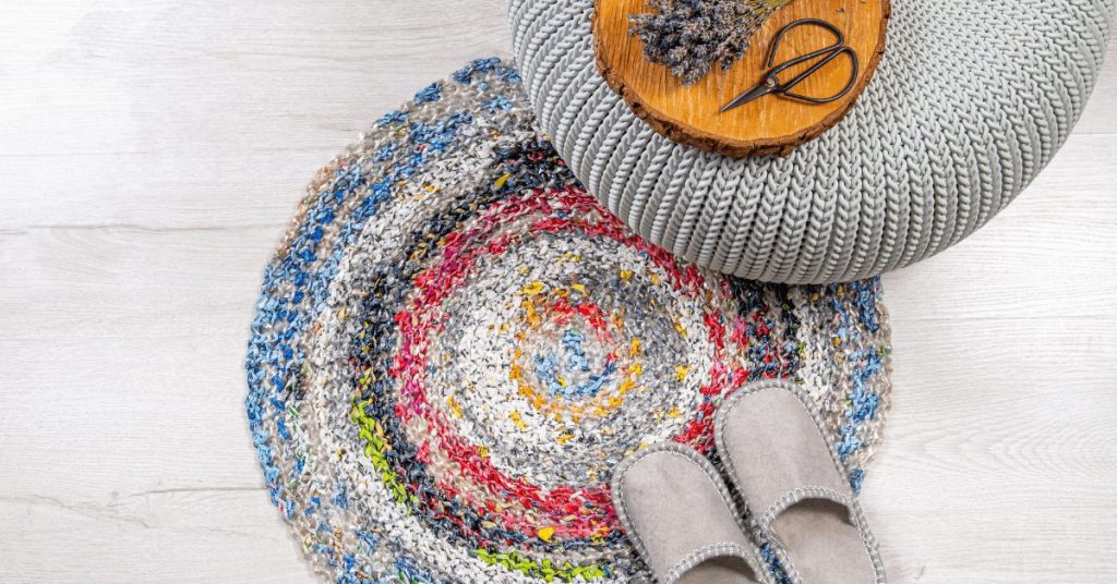 Upcycling ideas plastic rug