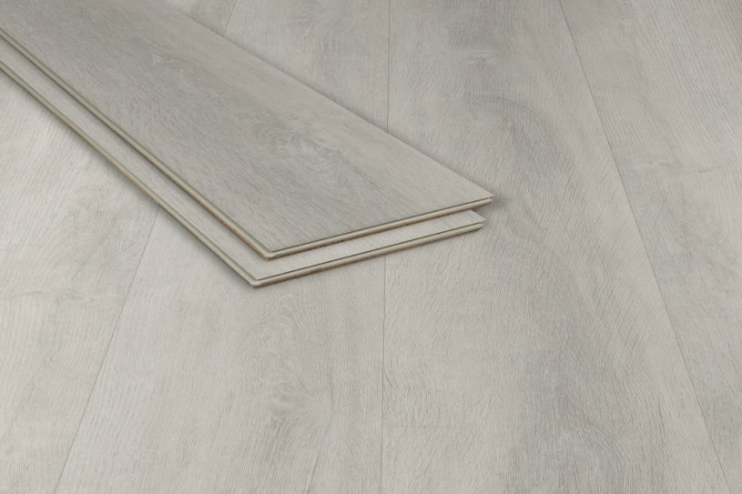 Light Grey Vinyl Flooring, Copper Lake LVP